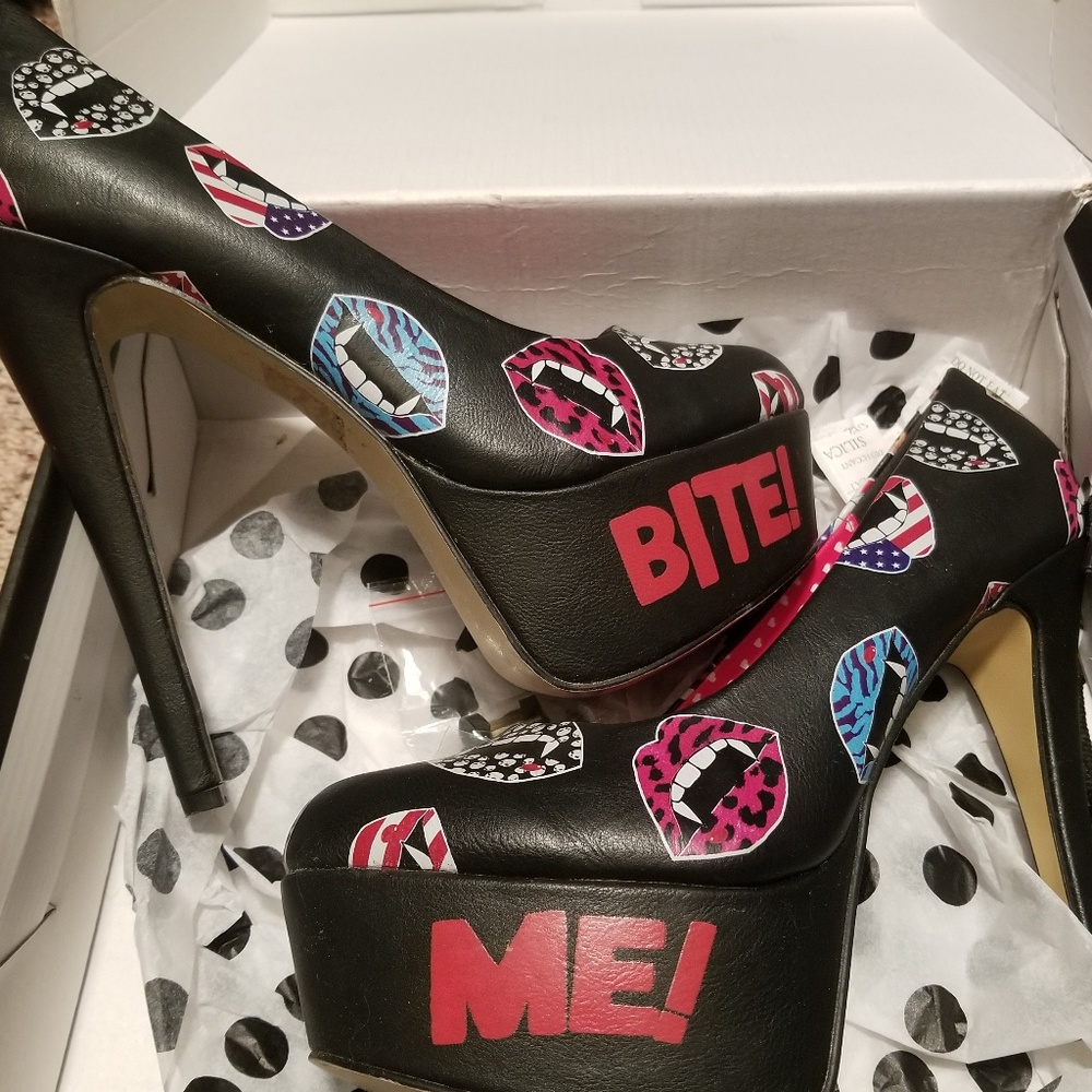 Iron Fist Black Heels with Red and Blue Lips Design